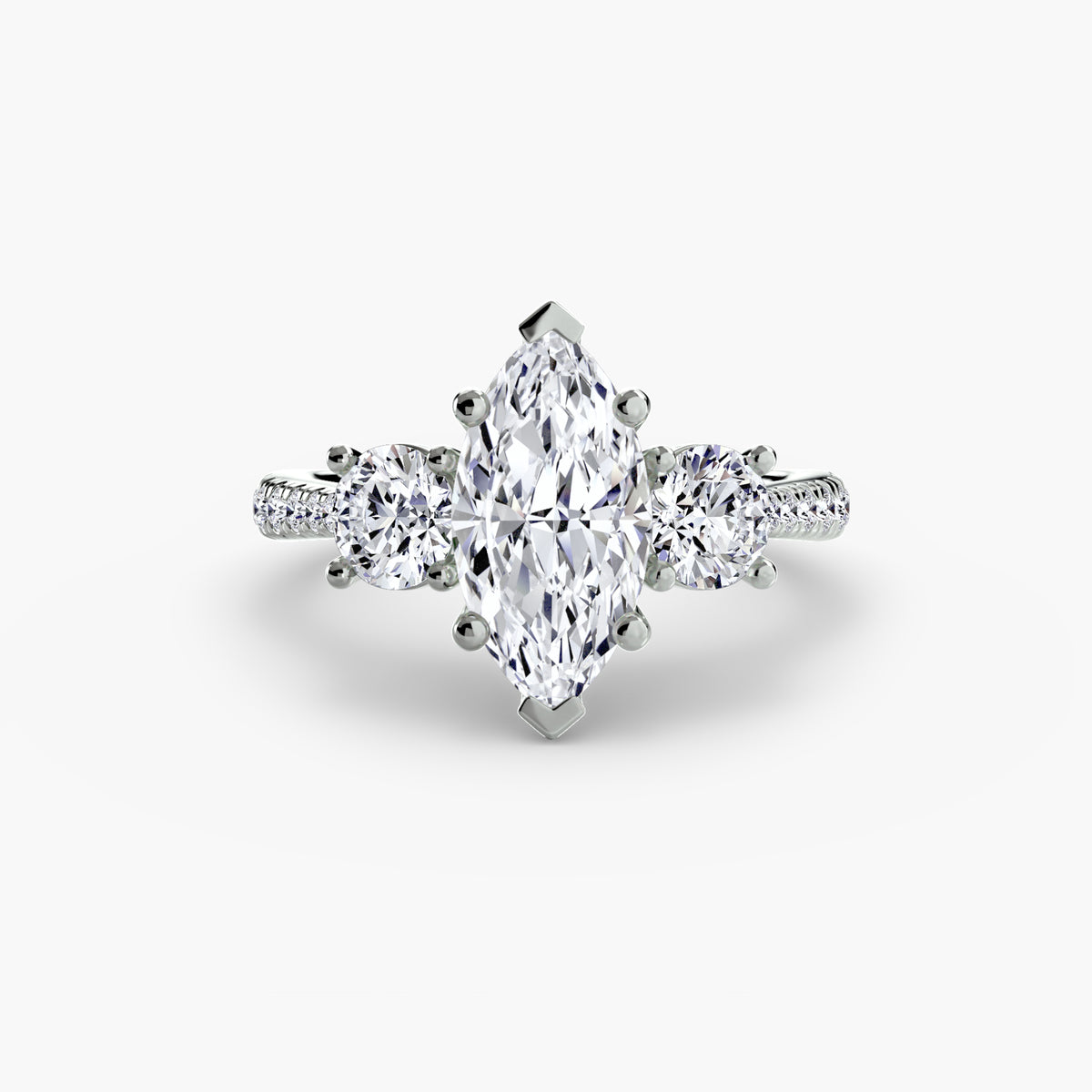 Three-Stone with Pavé Band – Ringfassung / Ring setting