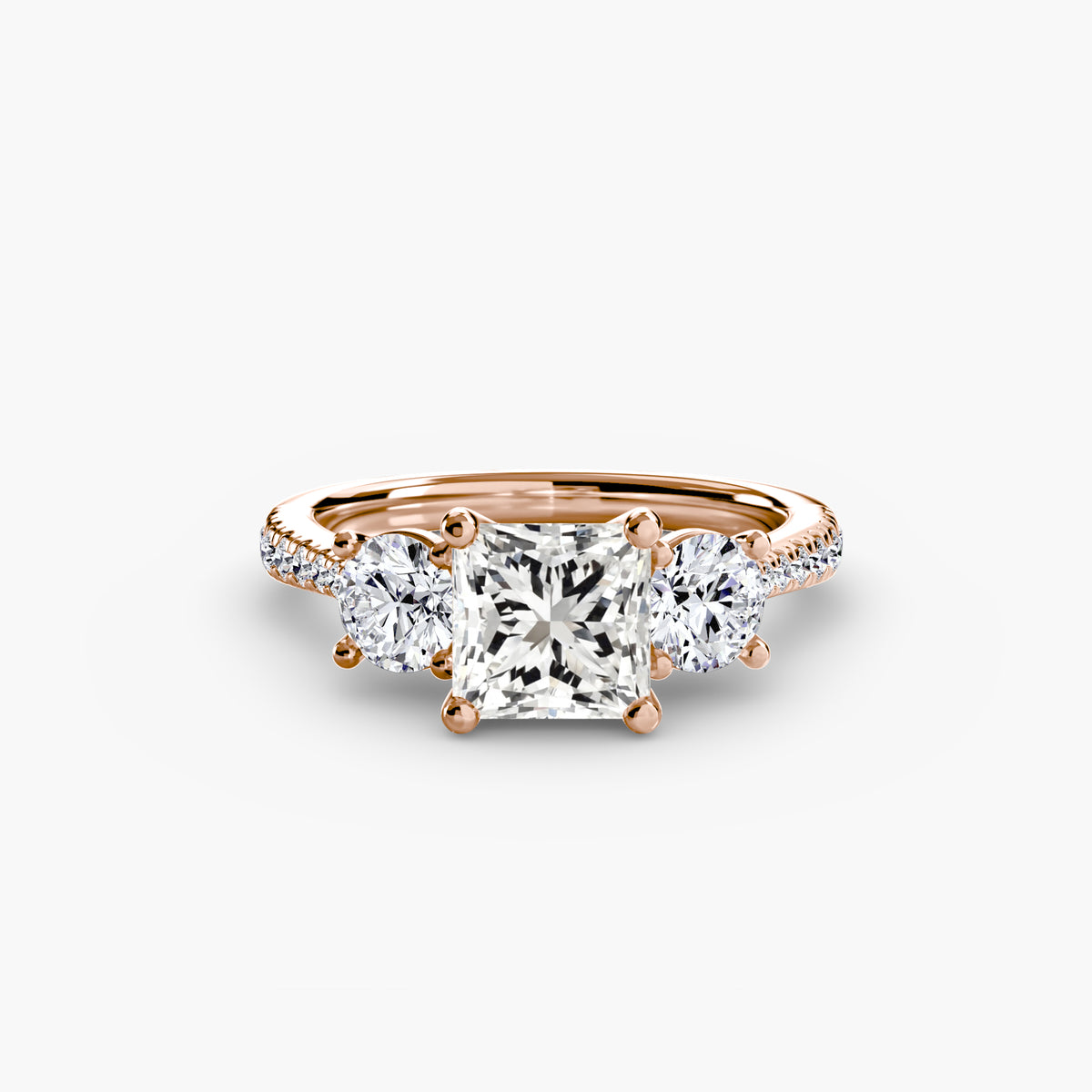 Three-Stone with Pavé Band – Ringfassung / Ring setting