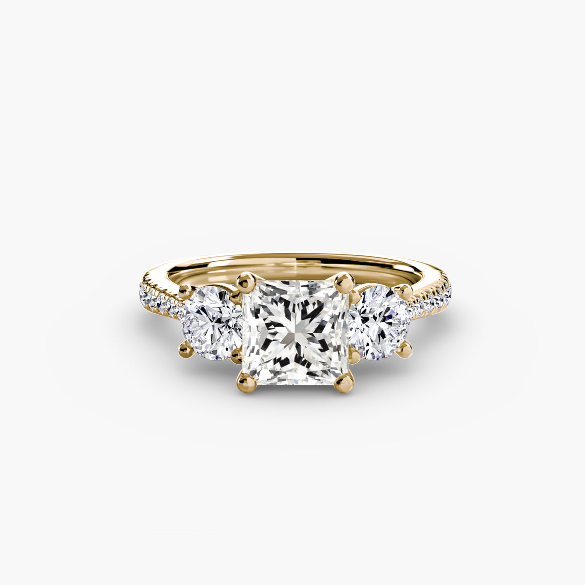 Three-Stone with Pavé Band – Ringfassung / Ring setting