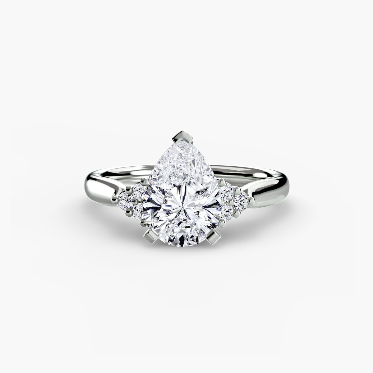Solitaire with Cluster Shoulders 2 – Ringfassung / Ring setting